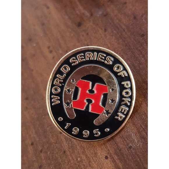 World Series of Poker 1995 Lapel Pin Excellent condition - Picture 1 of 2